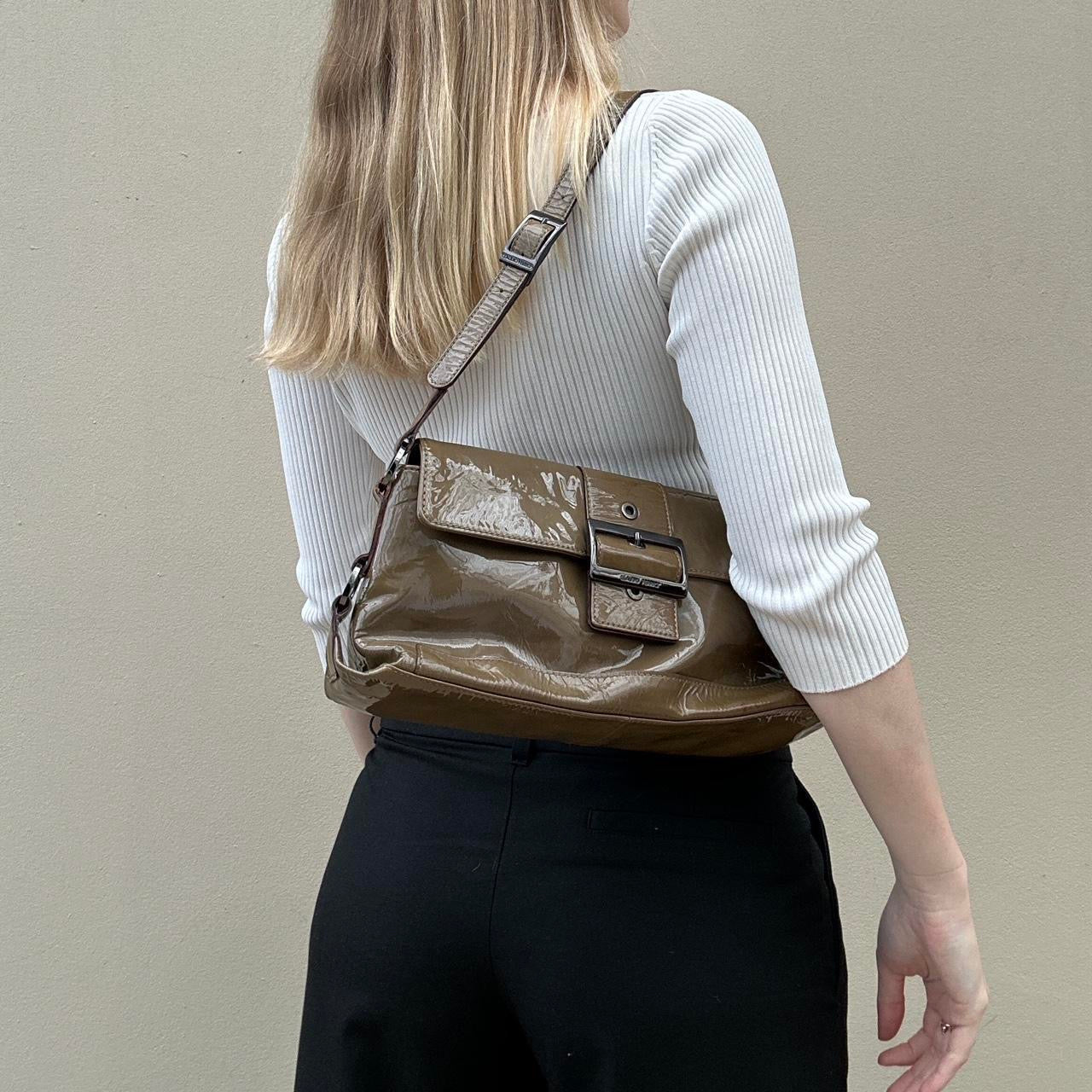 Vintage 00s olive green patent bag