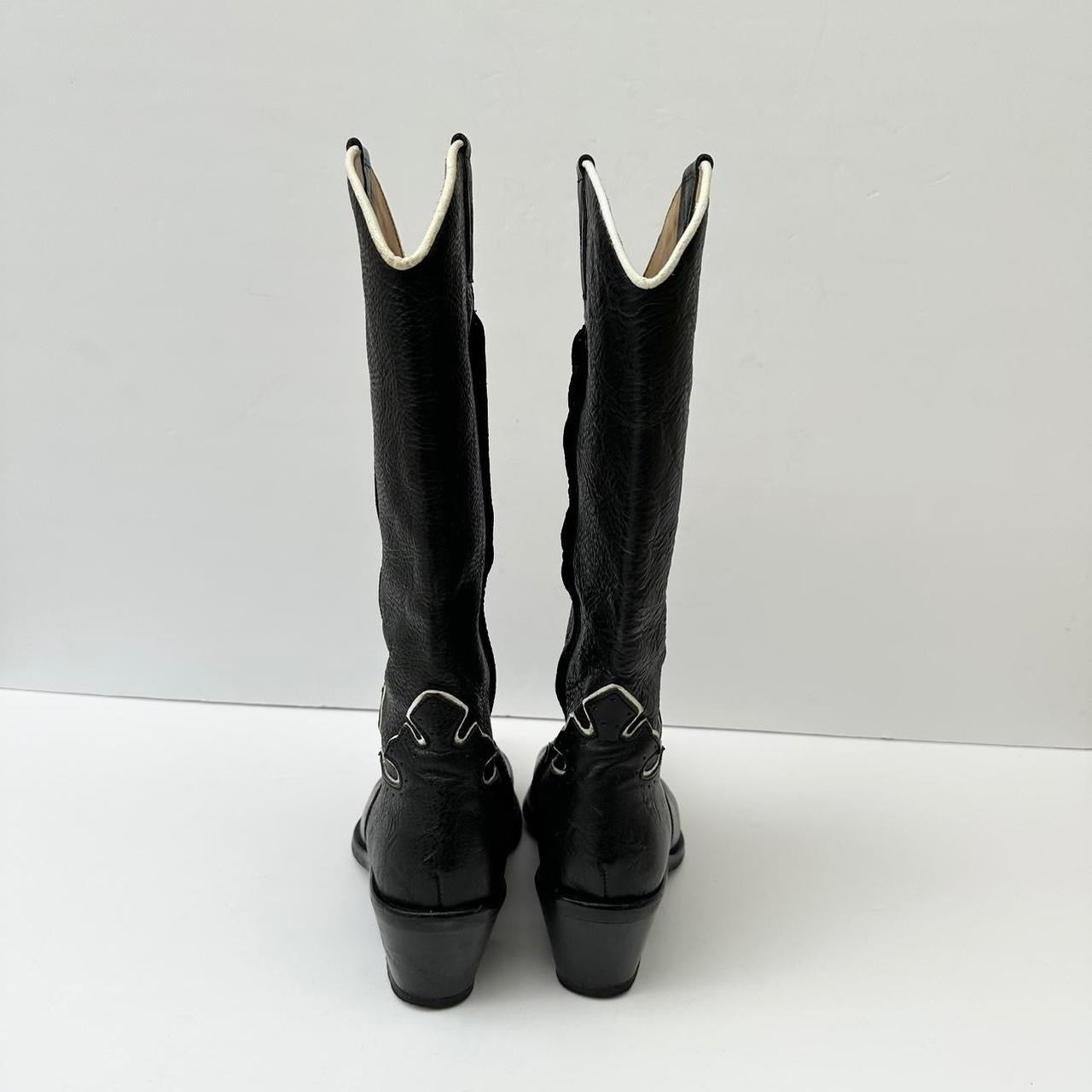 Vintage 90s cowboy boots
