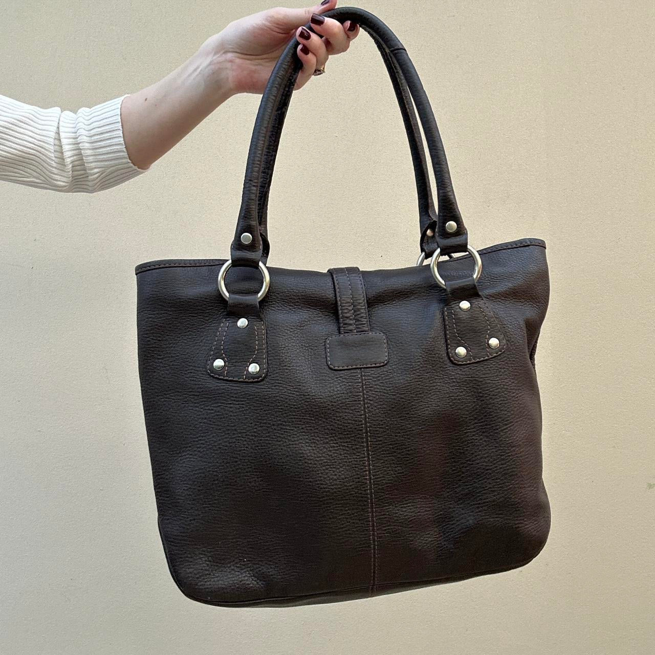 Vintage brown leather bag with silver hardware detail