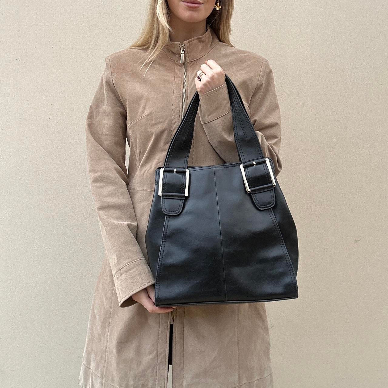 Vintage 00s buckle leather bag