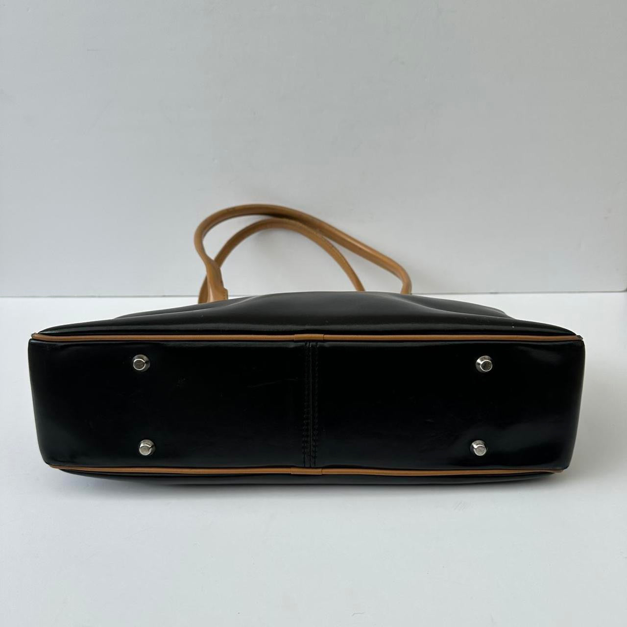 Vintage 00s bowler bag