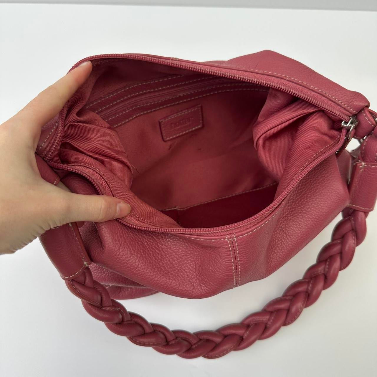 Vintage 00s pink leather bag
