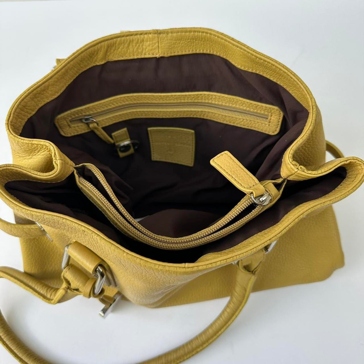 Vintage yellow leather handbag