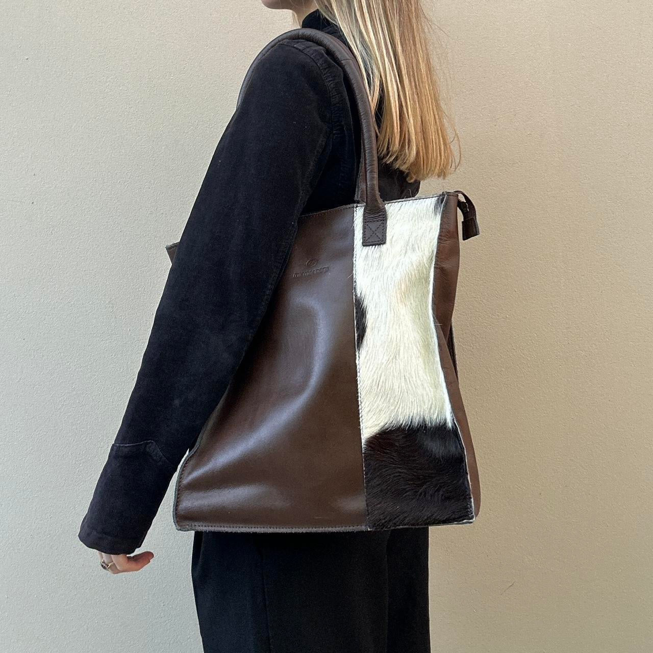 Vintage 90s brown cow hide bag
