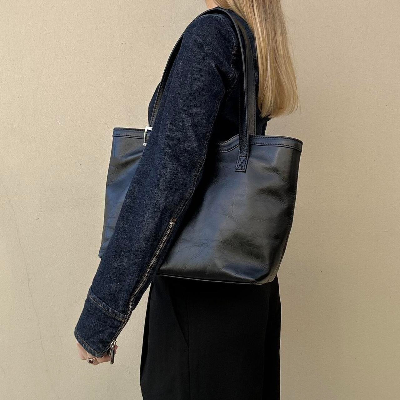 Vintage 90s leather bag