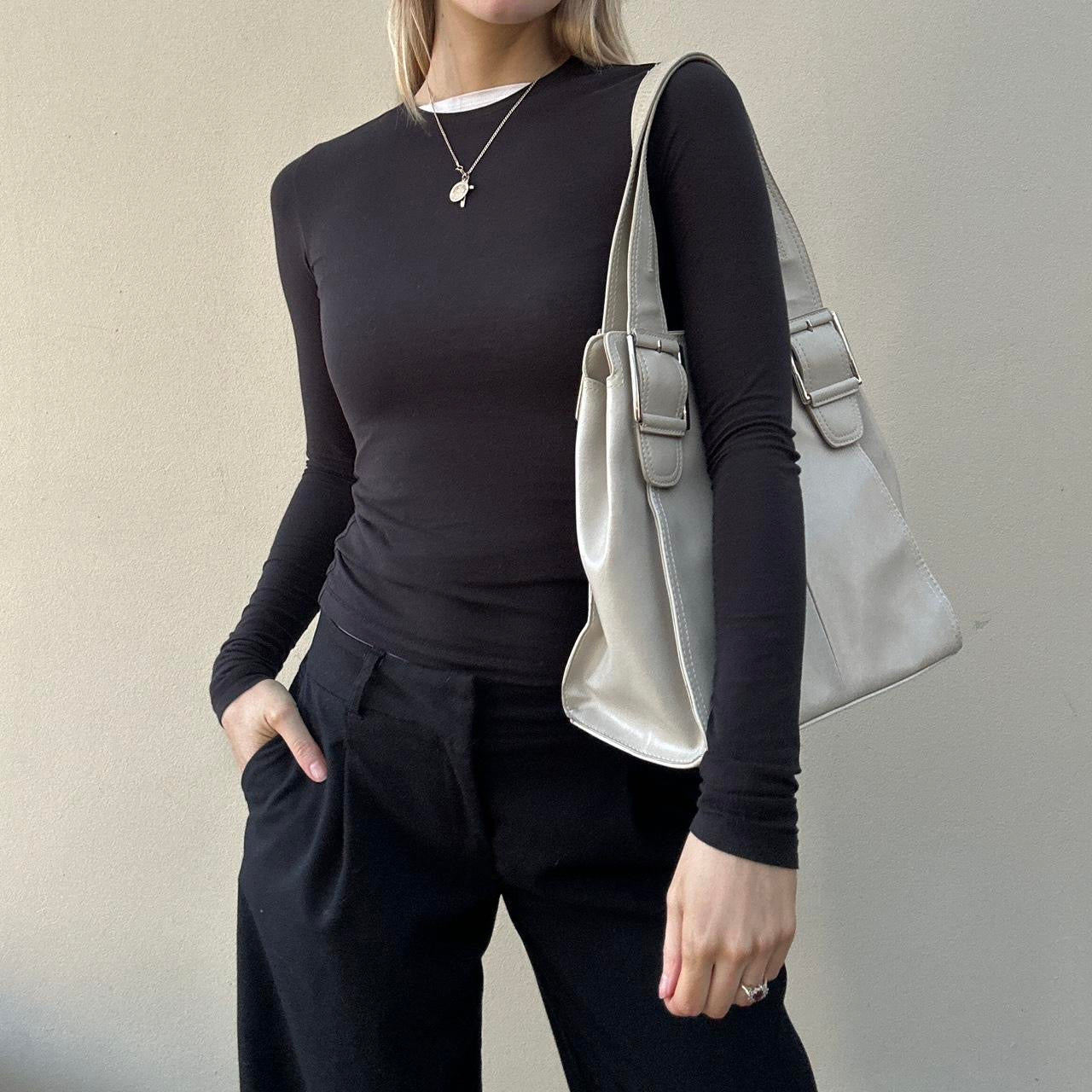 Vintage 00s cream leather buckle bag