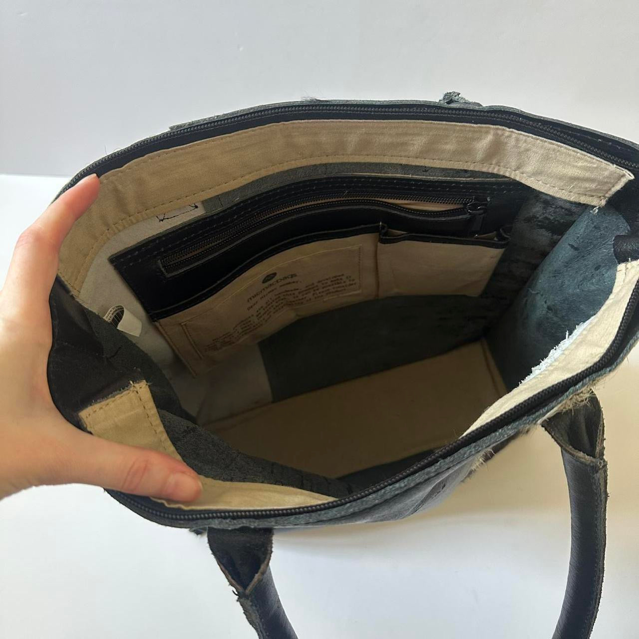 Vintage 90s black cow hide bag
