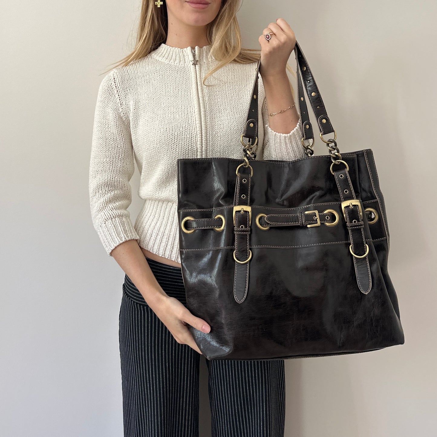 Vintage dark brown bag