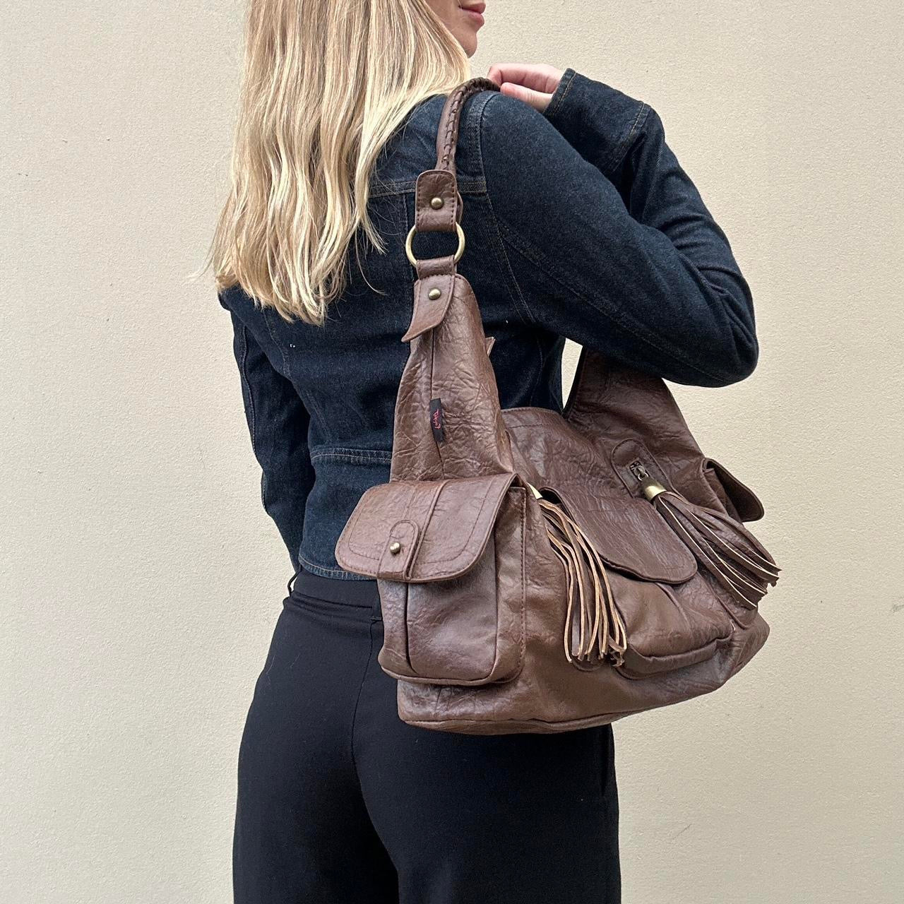Vintage 00s brown tassel bag