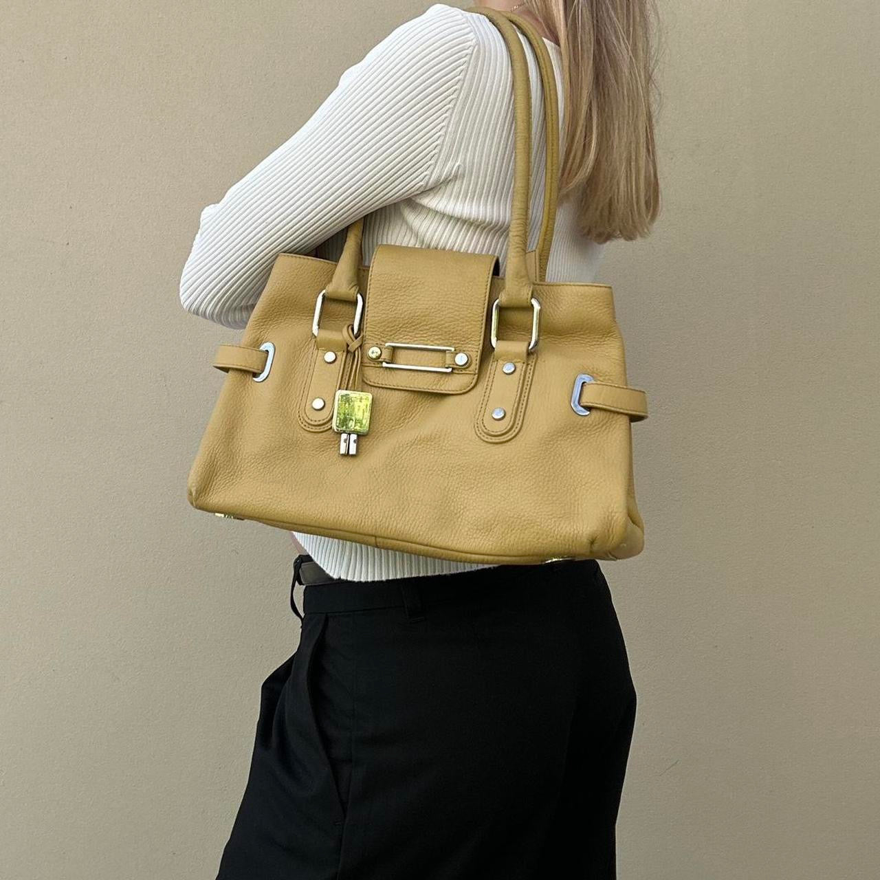 Vintage yellow leather handbag