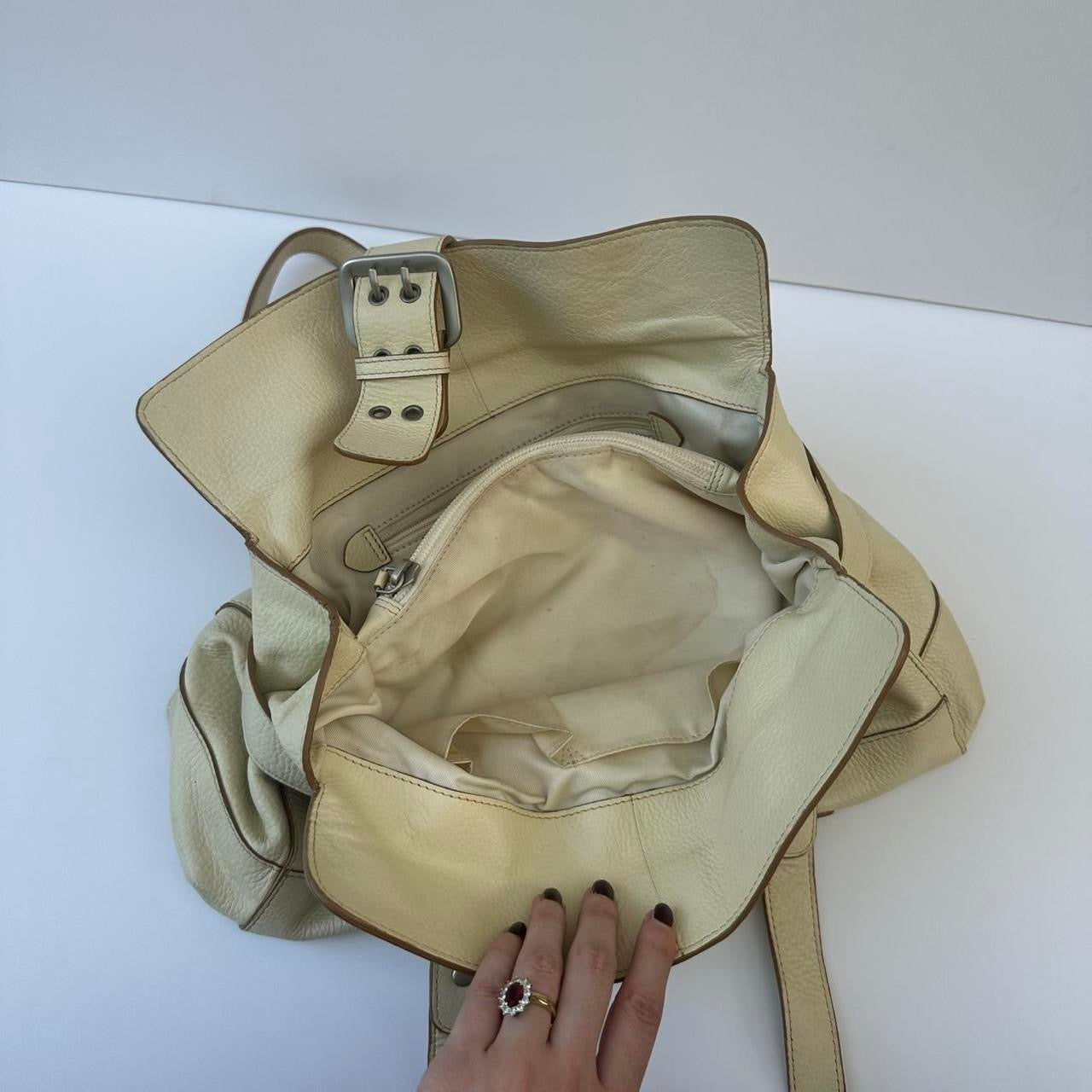 Vintage 00s pale yellow leather bag