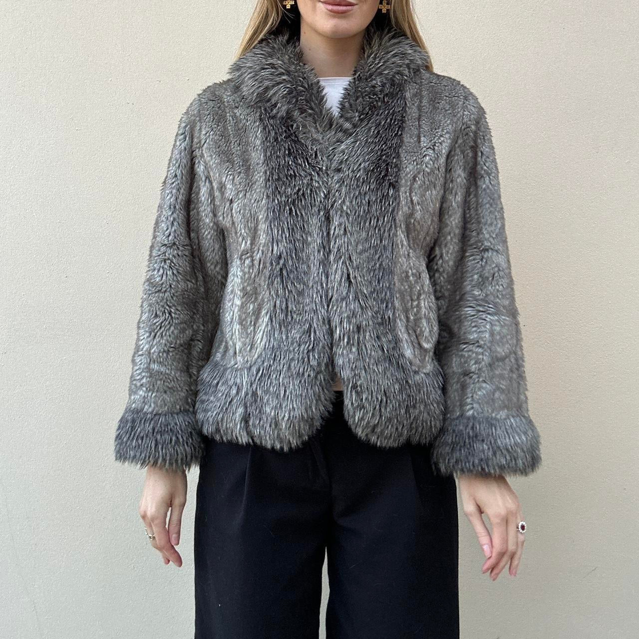 Vintage 00s grey faux fur jacket