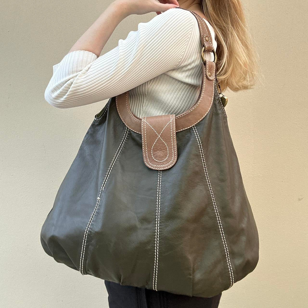 Vintage faux leather handbag