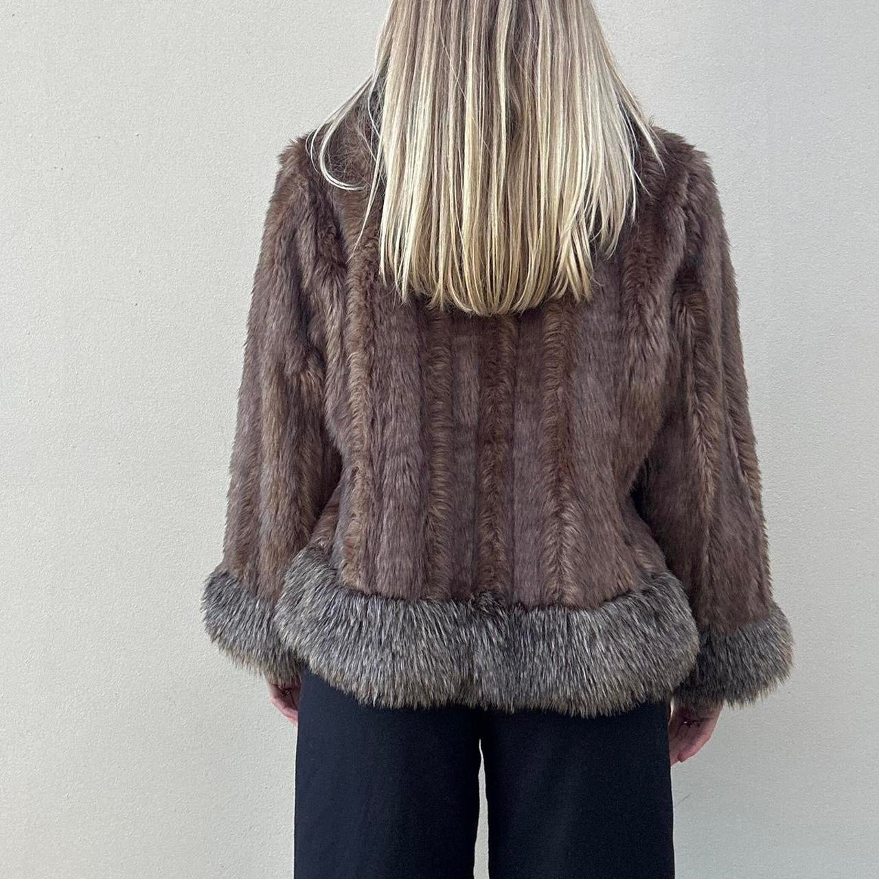 Vintage 00s brown faux fur coat