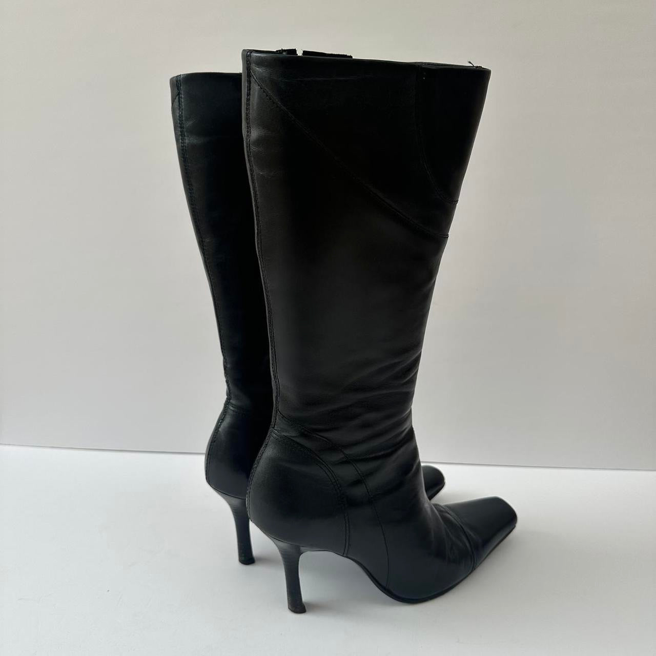 Vintage 00s leather boots