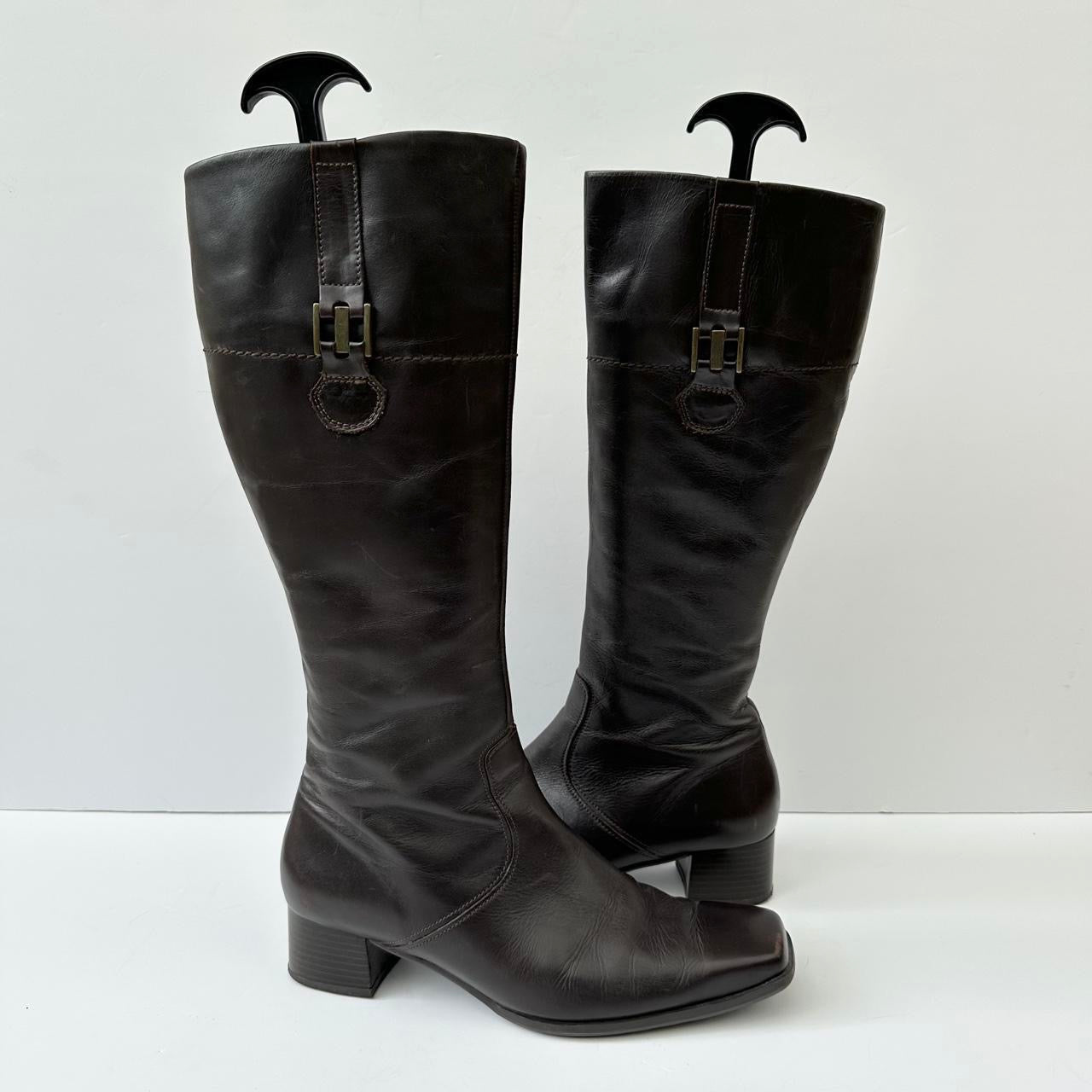 Vintage 90s brown leather boots