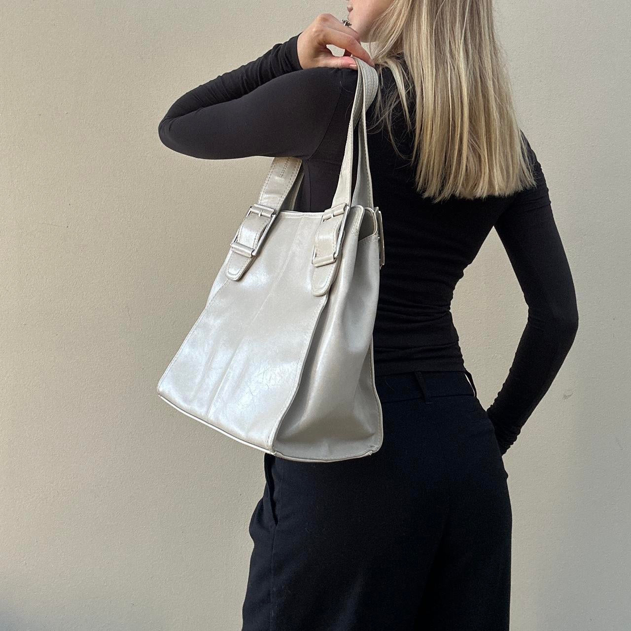 Vintage 00s cream leather buckle bag