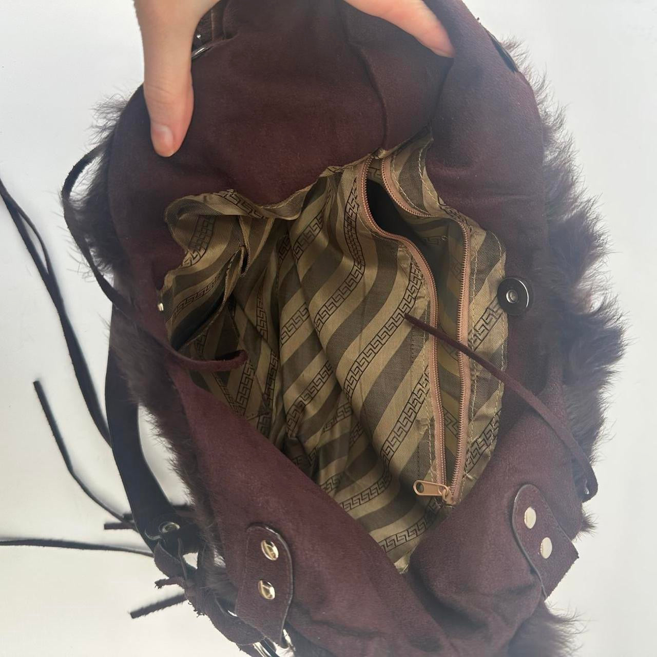 Vintage 00s brown fur bag