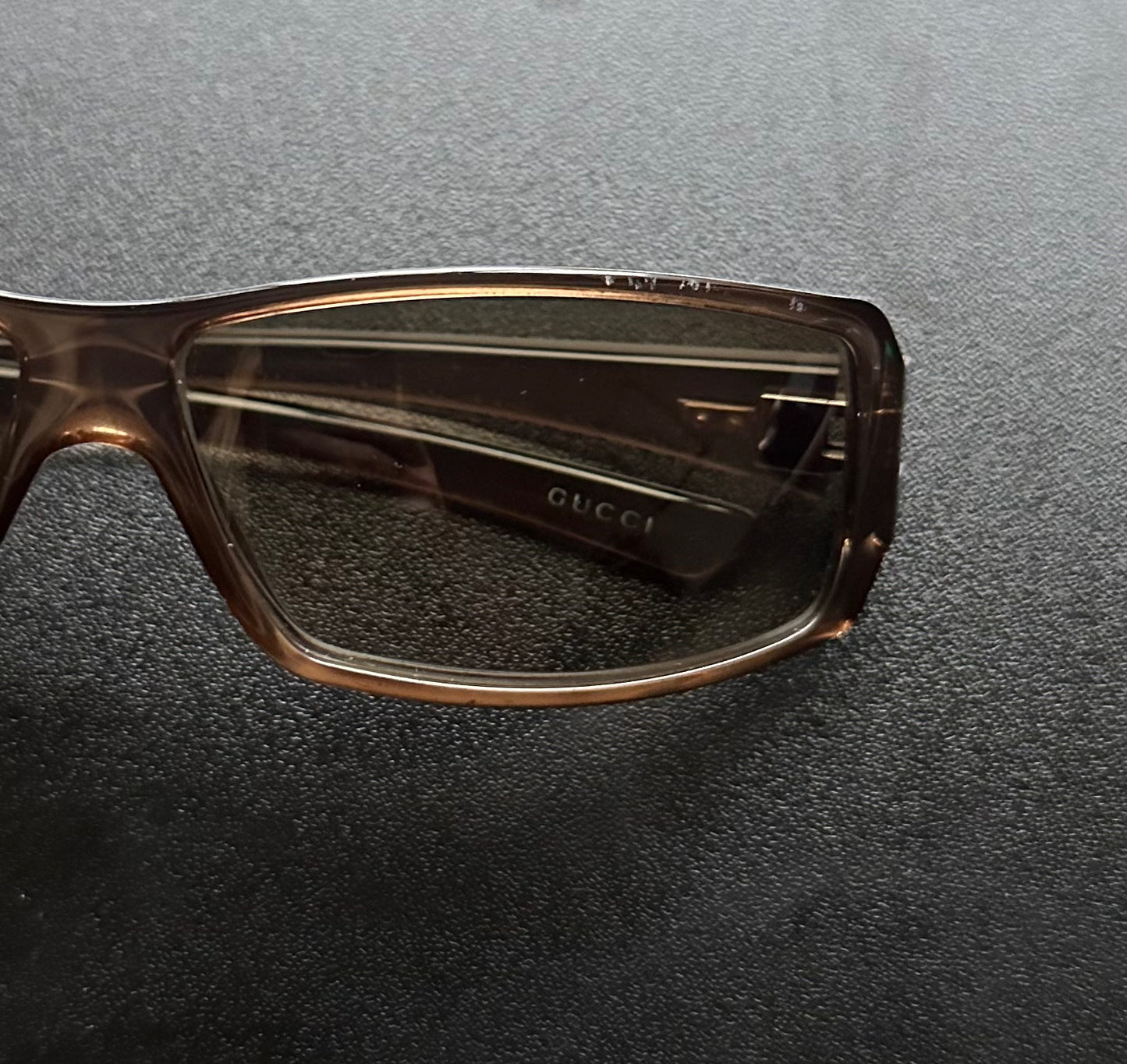 Vintage 00s olive gucci sunglasses
