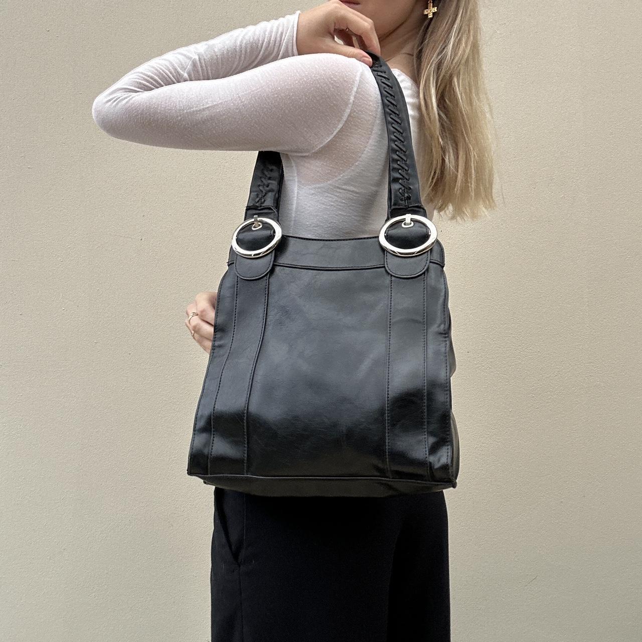 Vintage 00s leather handbag