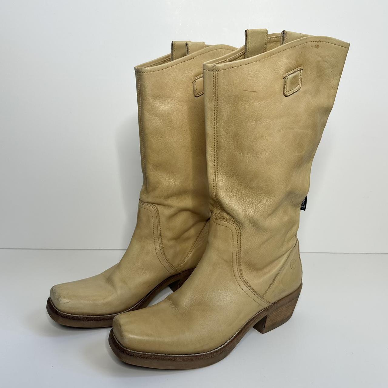 Vintage tan boots