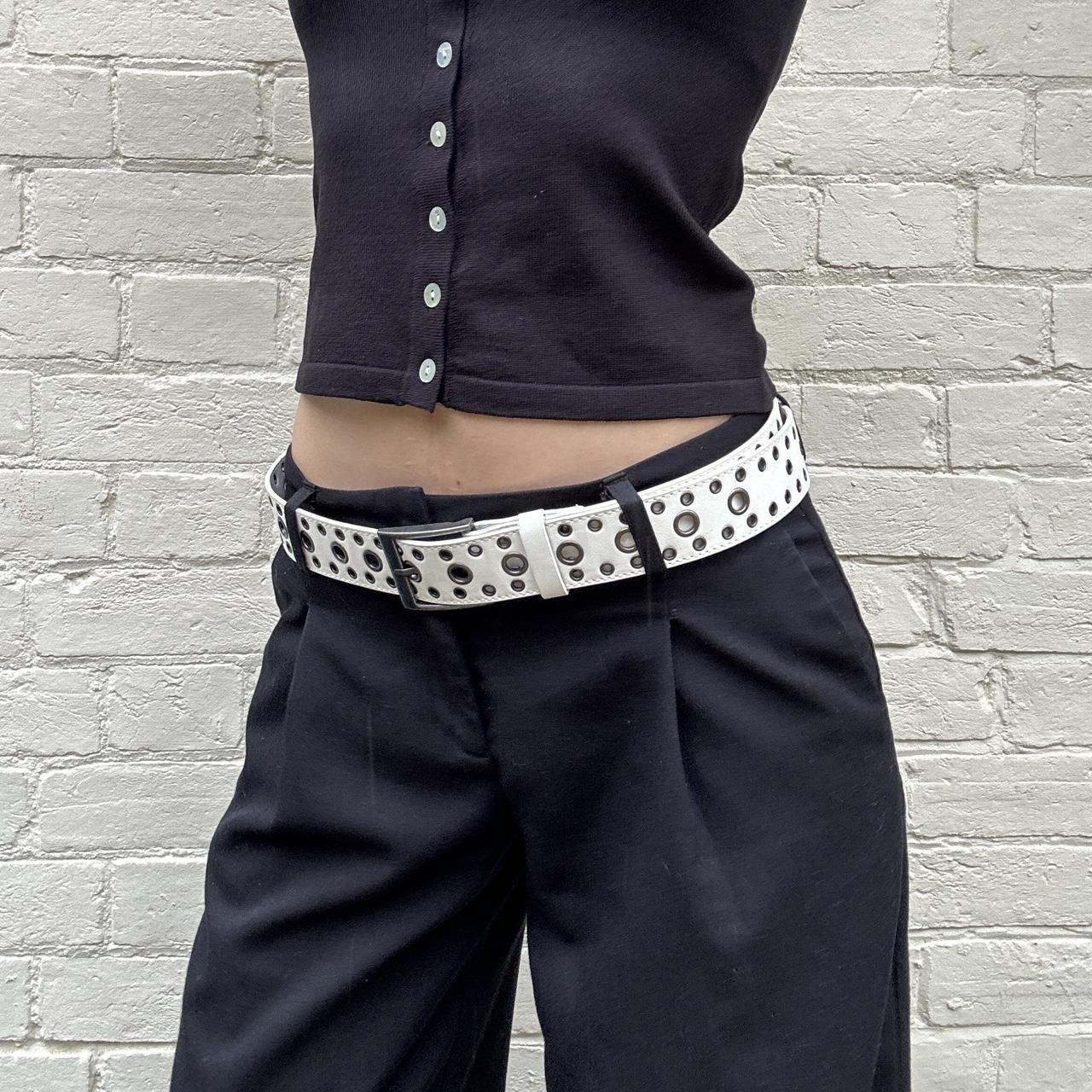 Vintage 00s white grommet belt