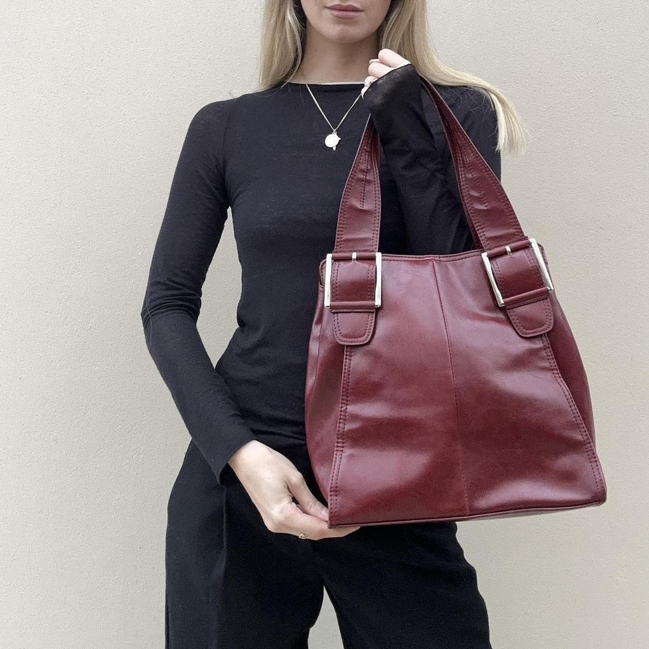 Vintage 00s burgundy bag