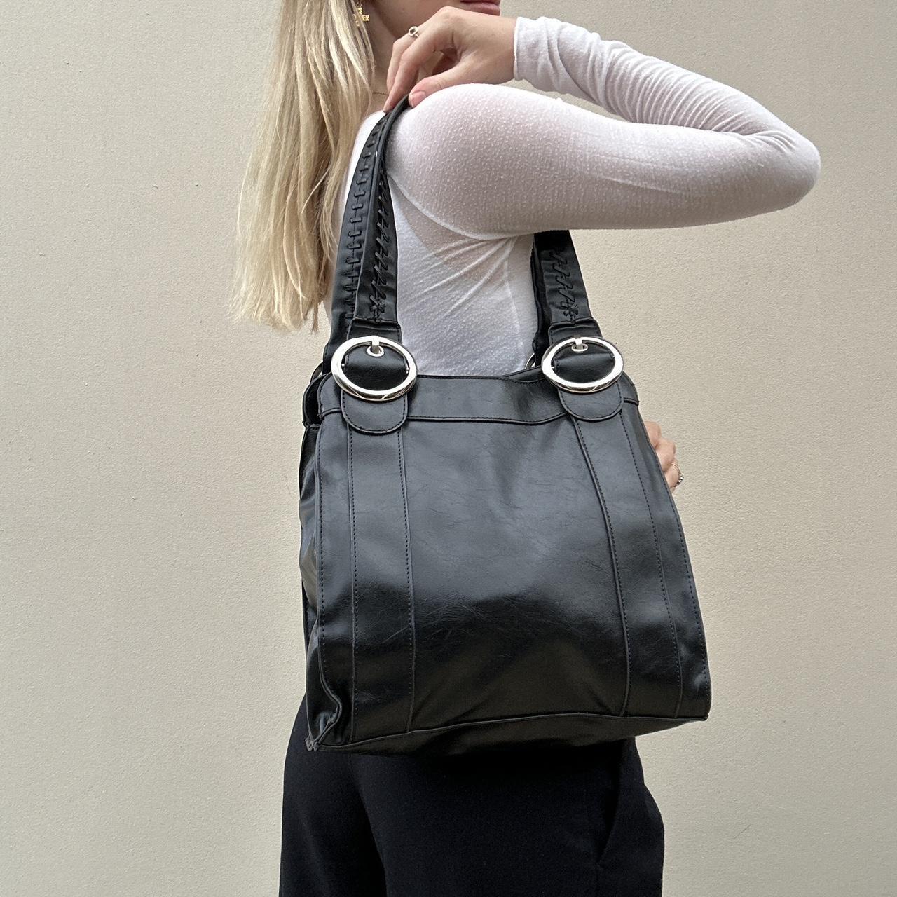 Vintage 00s leather handbag