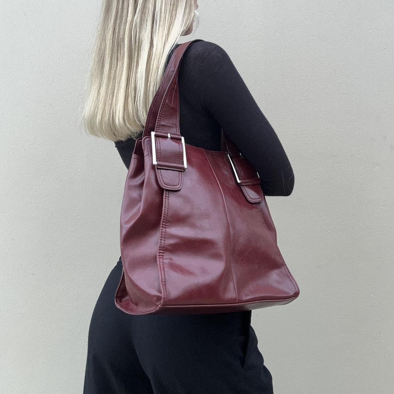 Vintage 00s burgundy bag