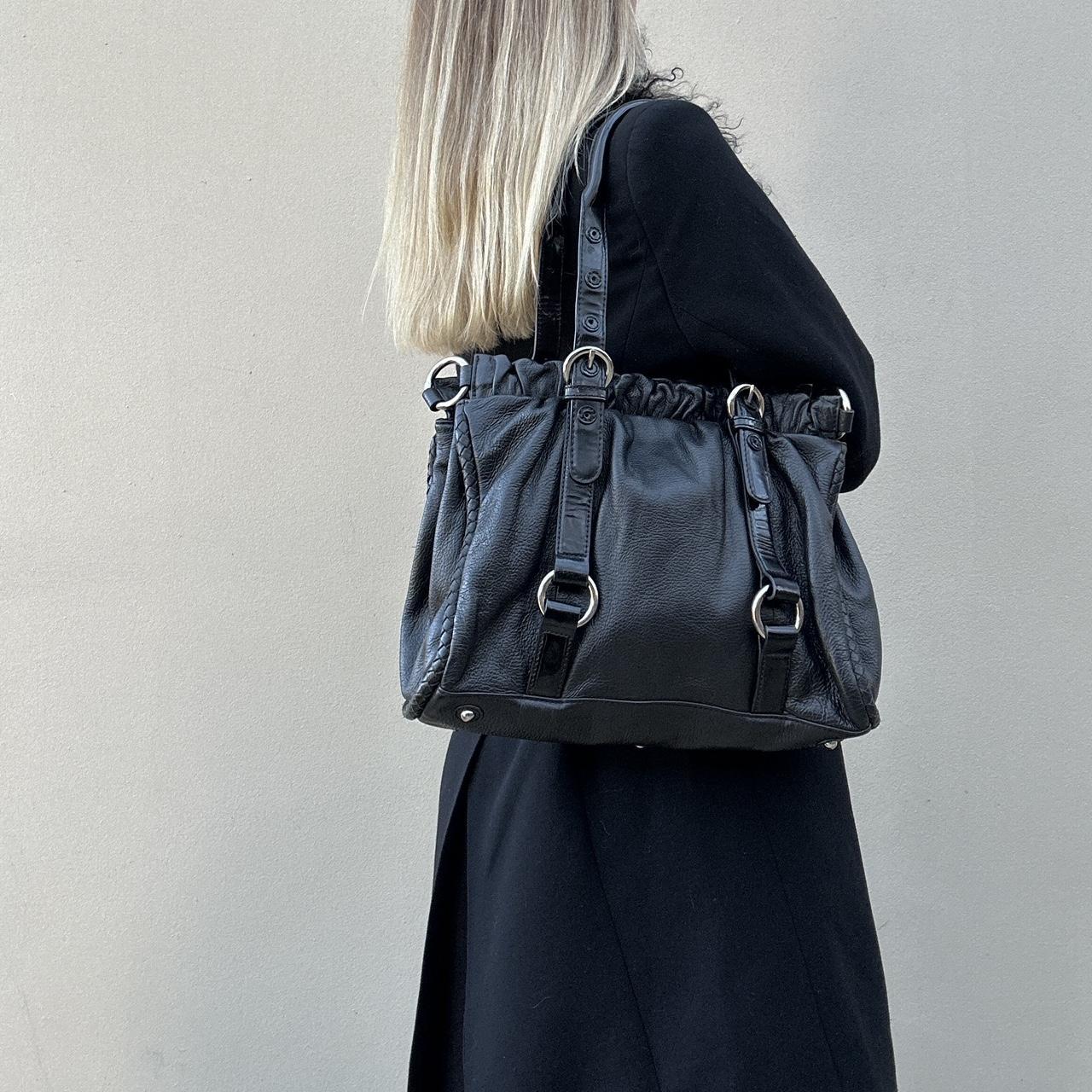 Vintage 90s leather handbag