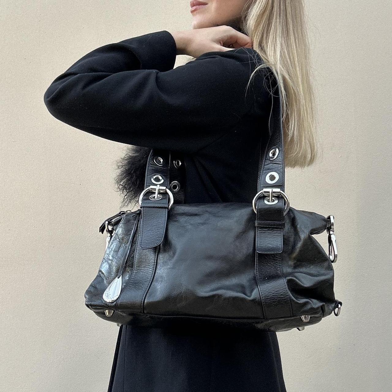 Vintage 00s leather handbag