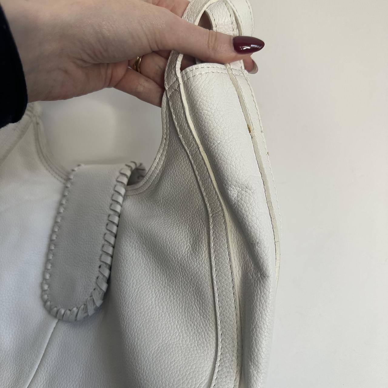 Vintage 00s white leather bag