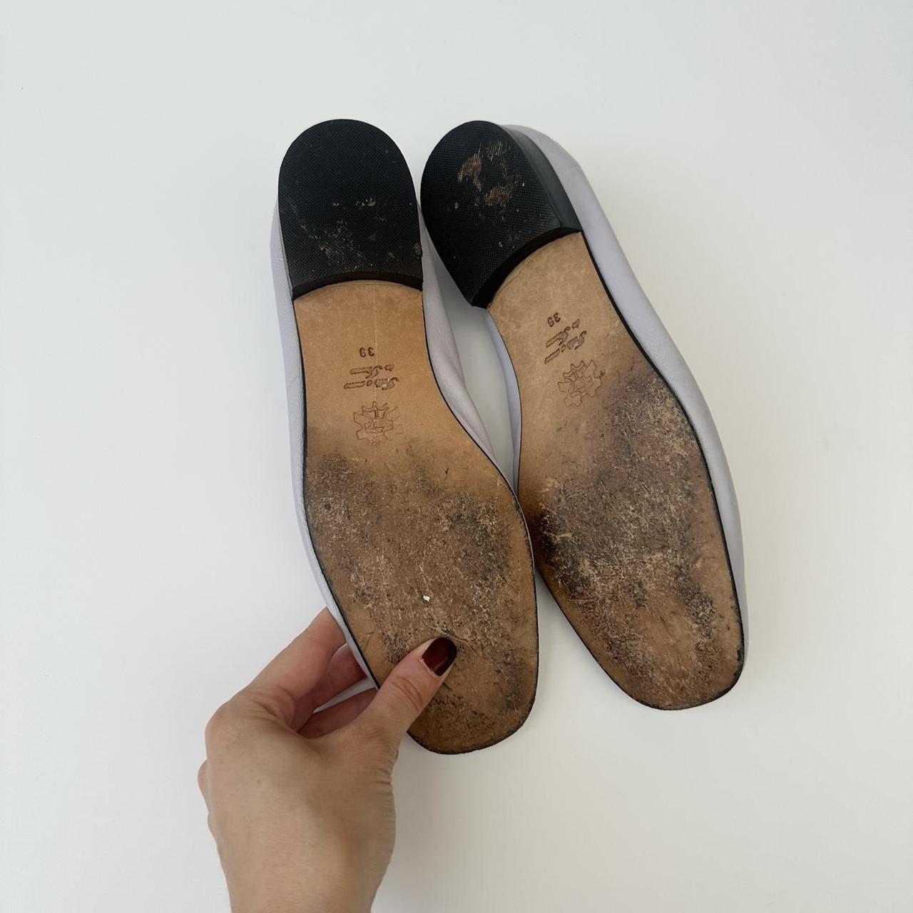 Lilac leather ballet flats