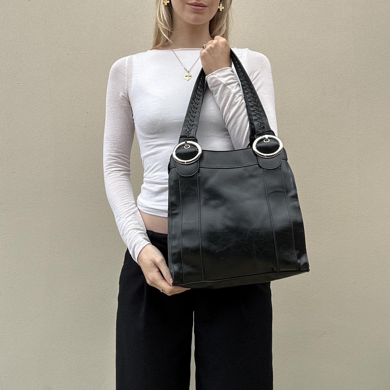 Vintage 00s leather handbag