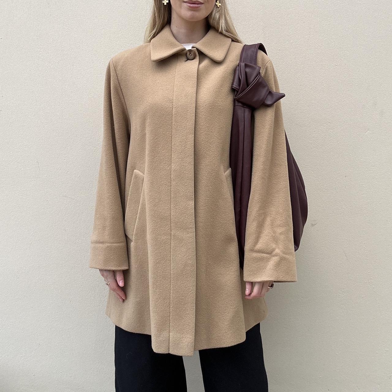 Vintage 00s camel coat