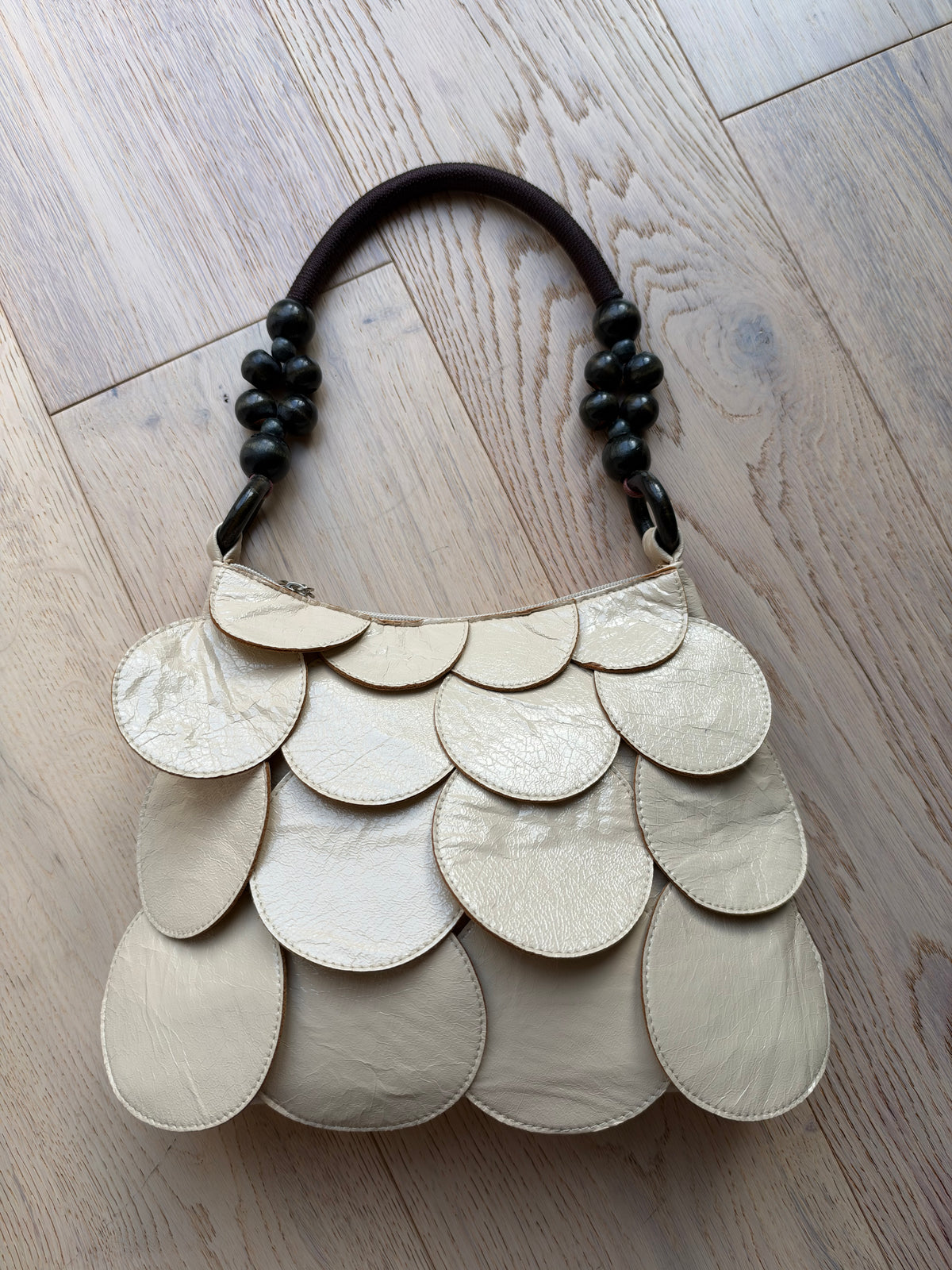 Vintage cream disc bag
