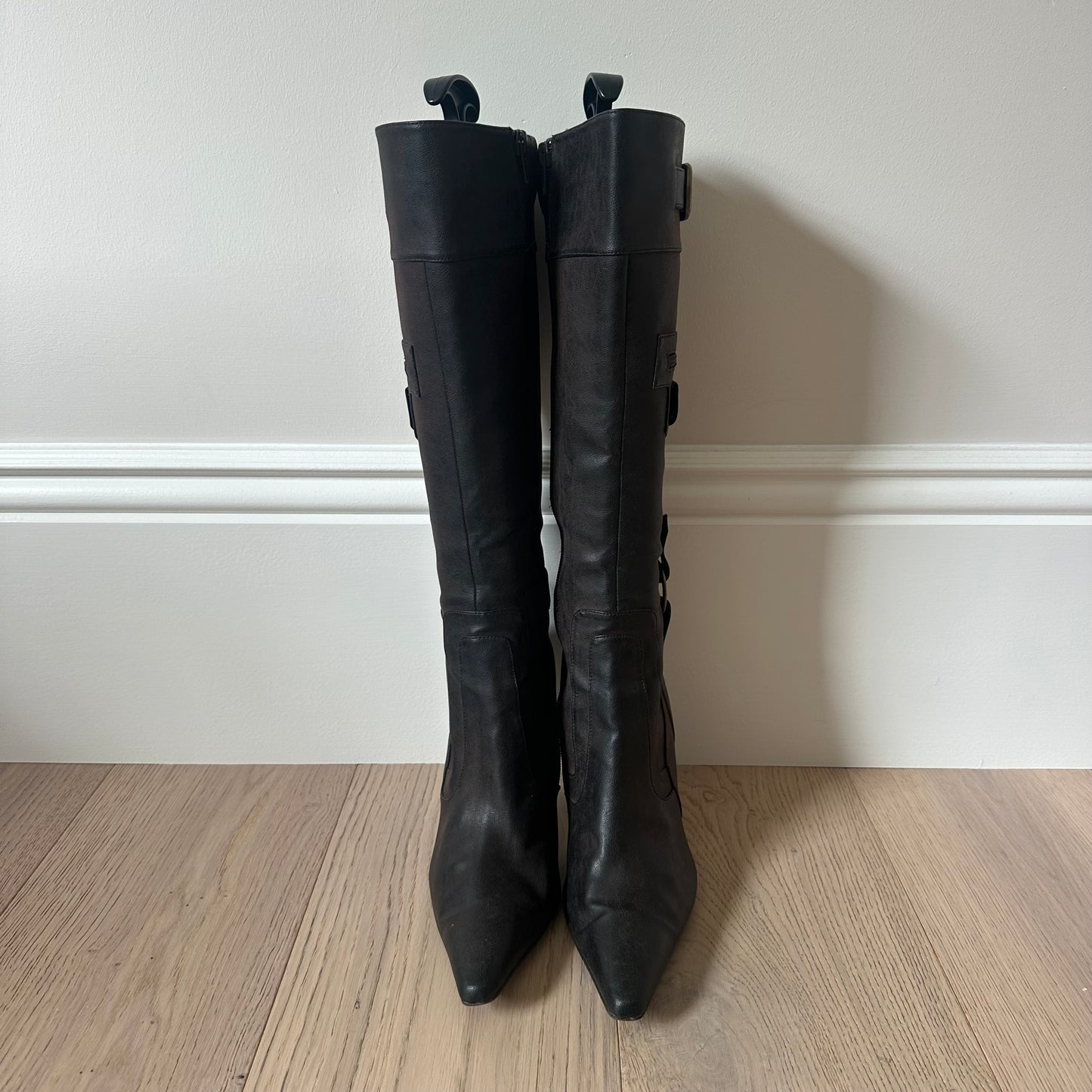Vintage buckle boots