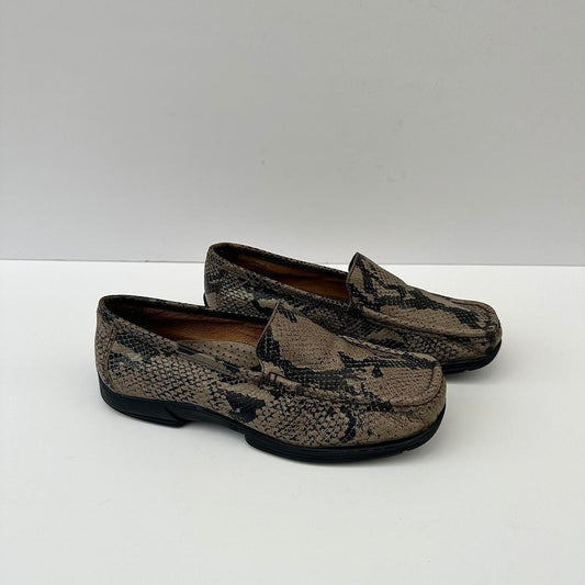 Snake print loafers