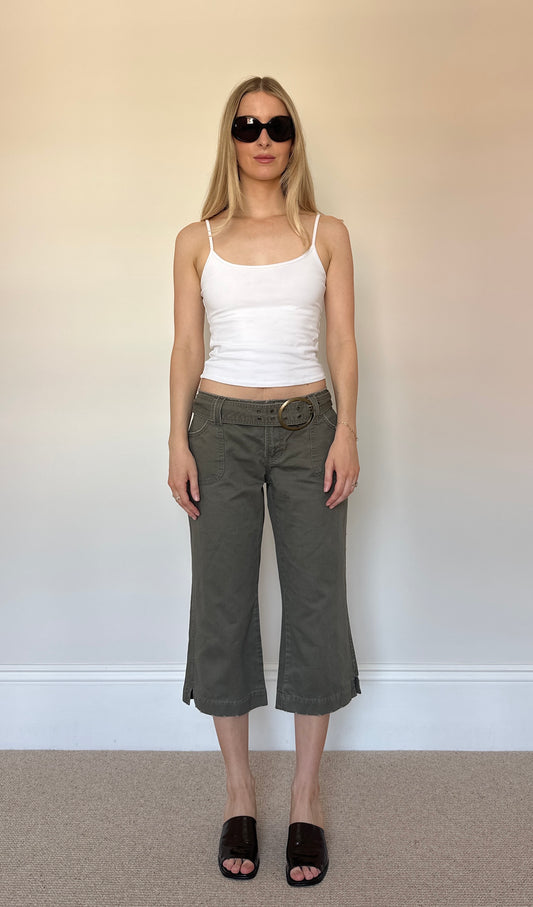 Vintage grommet belt khaki capris