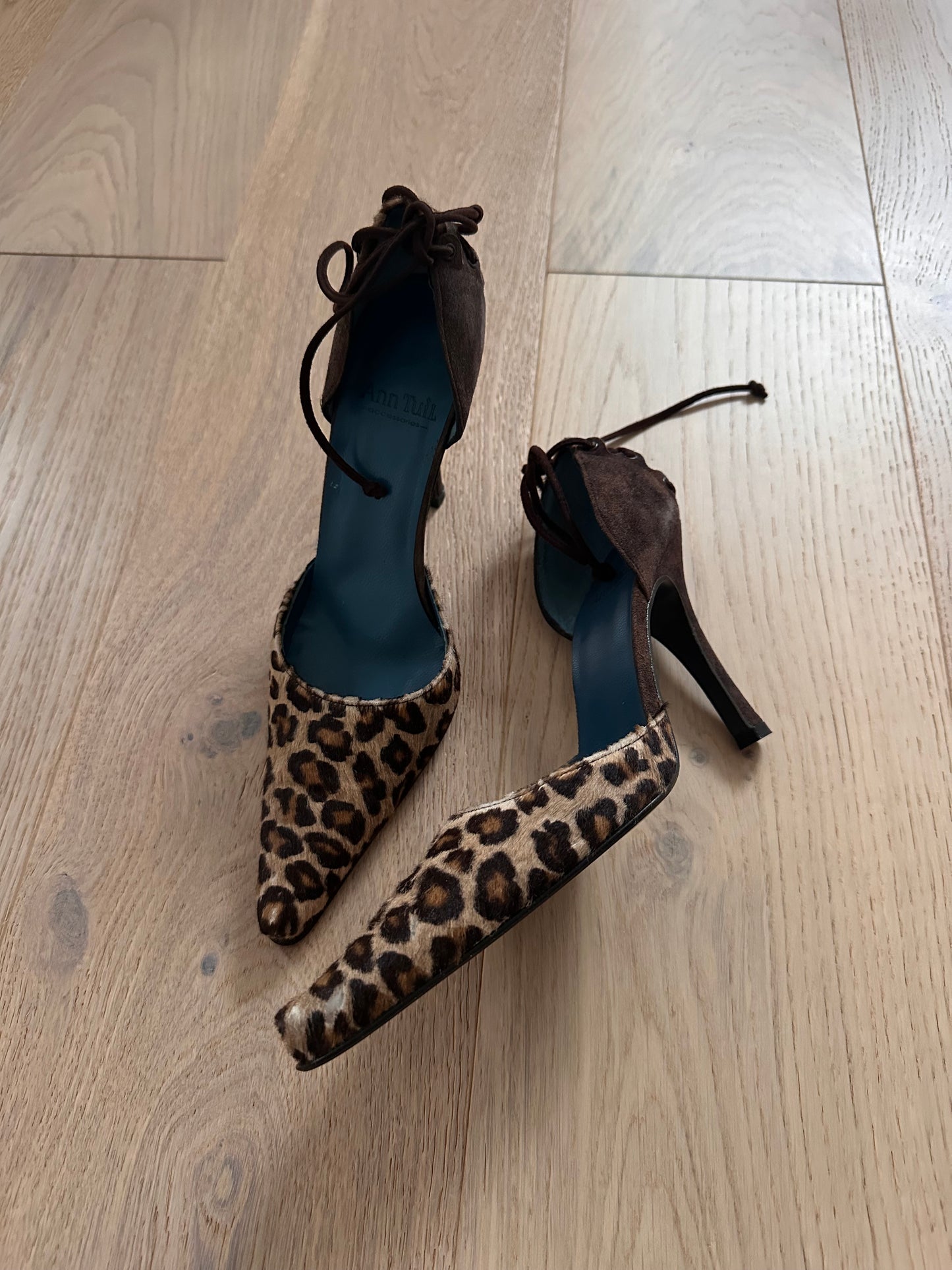 SALE Vintage leopard fur heels