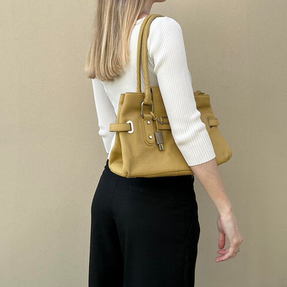 Vintage yellow leather handbag
