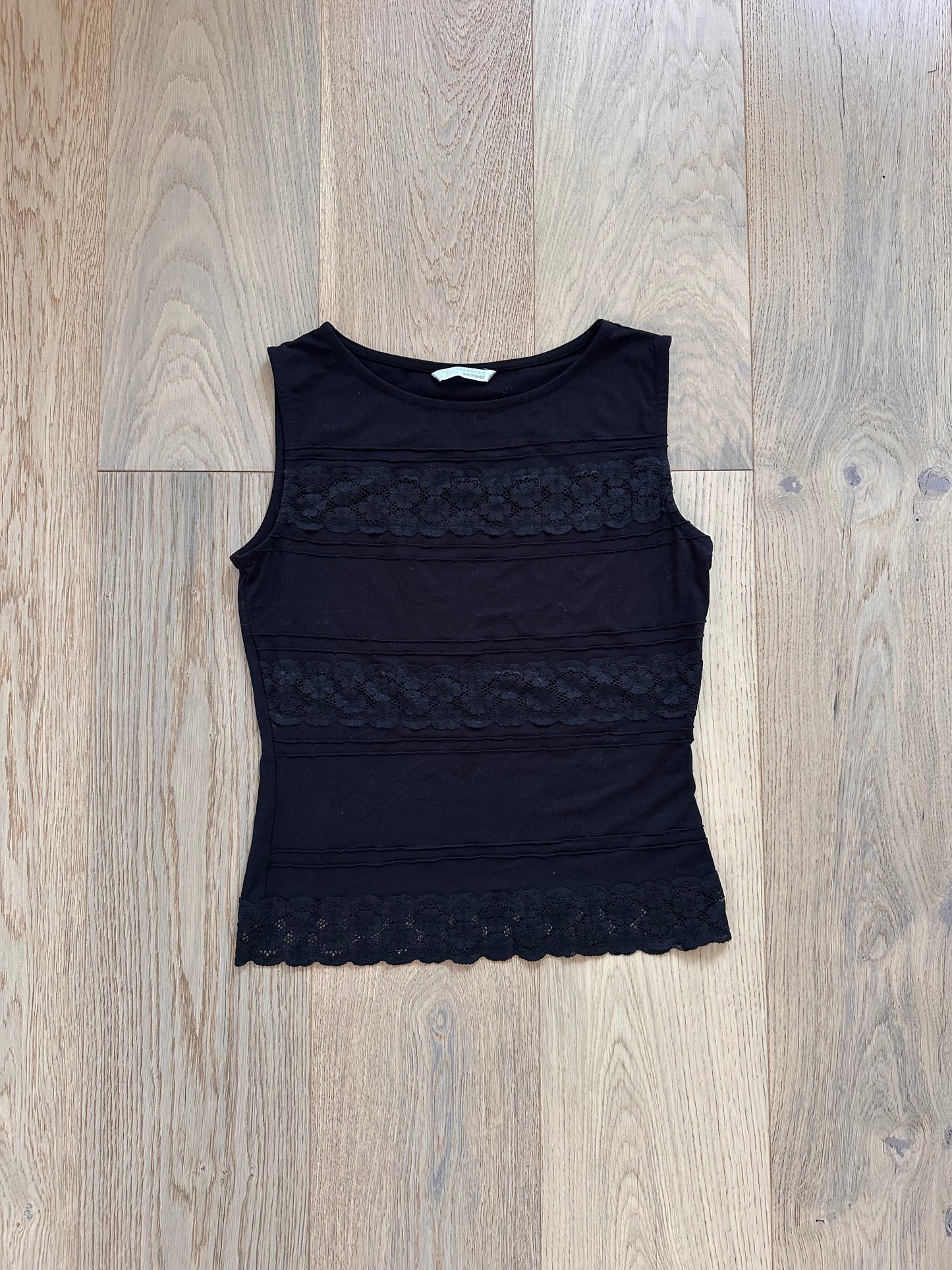 SALE Vintage lace top