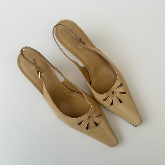 Tan leather sling back kitten heels