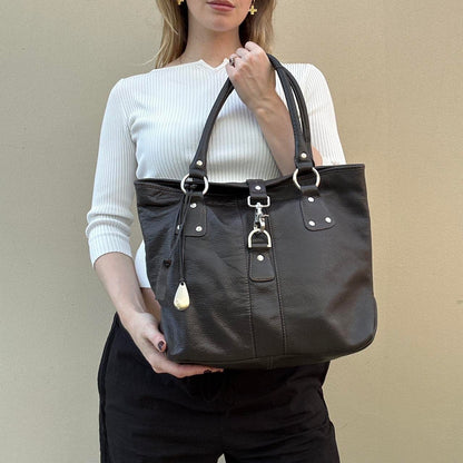 Vintage brown leather bag with silver hardware detail
