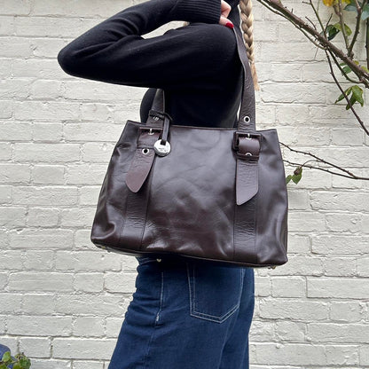 Vintage 00s brown leather handbag