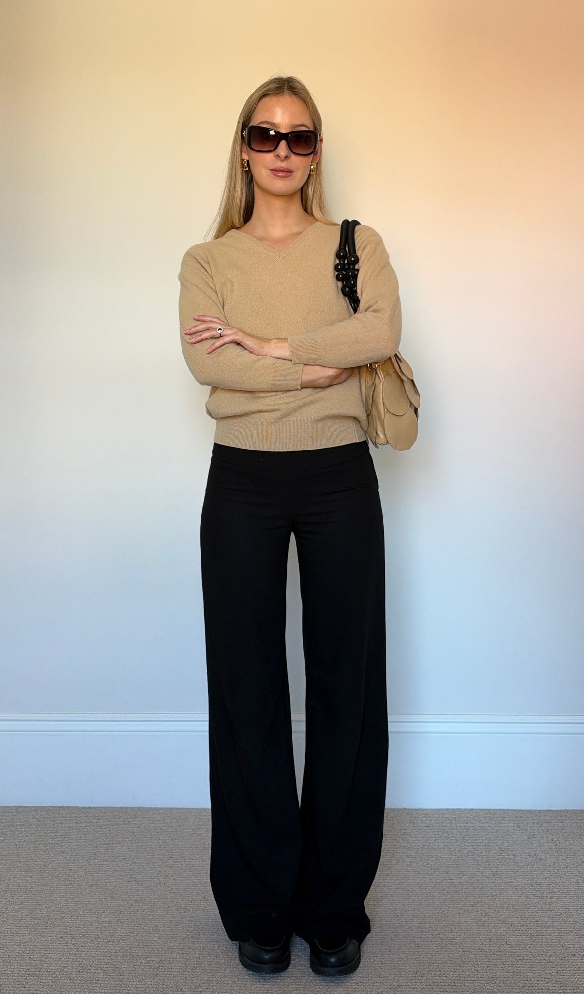 Vintage camel v-neck jumper