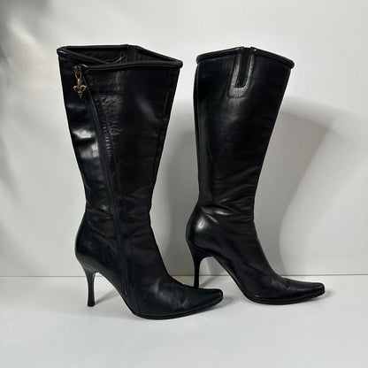 Vintage black pointed heeled boots