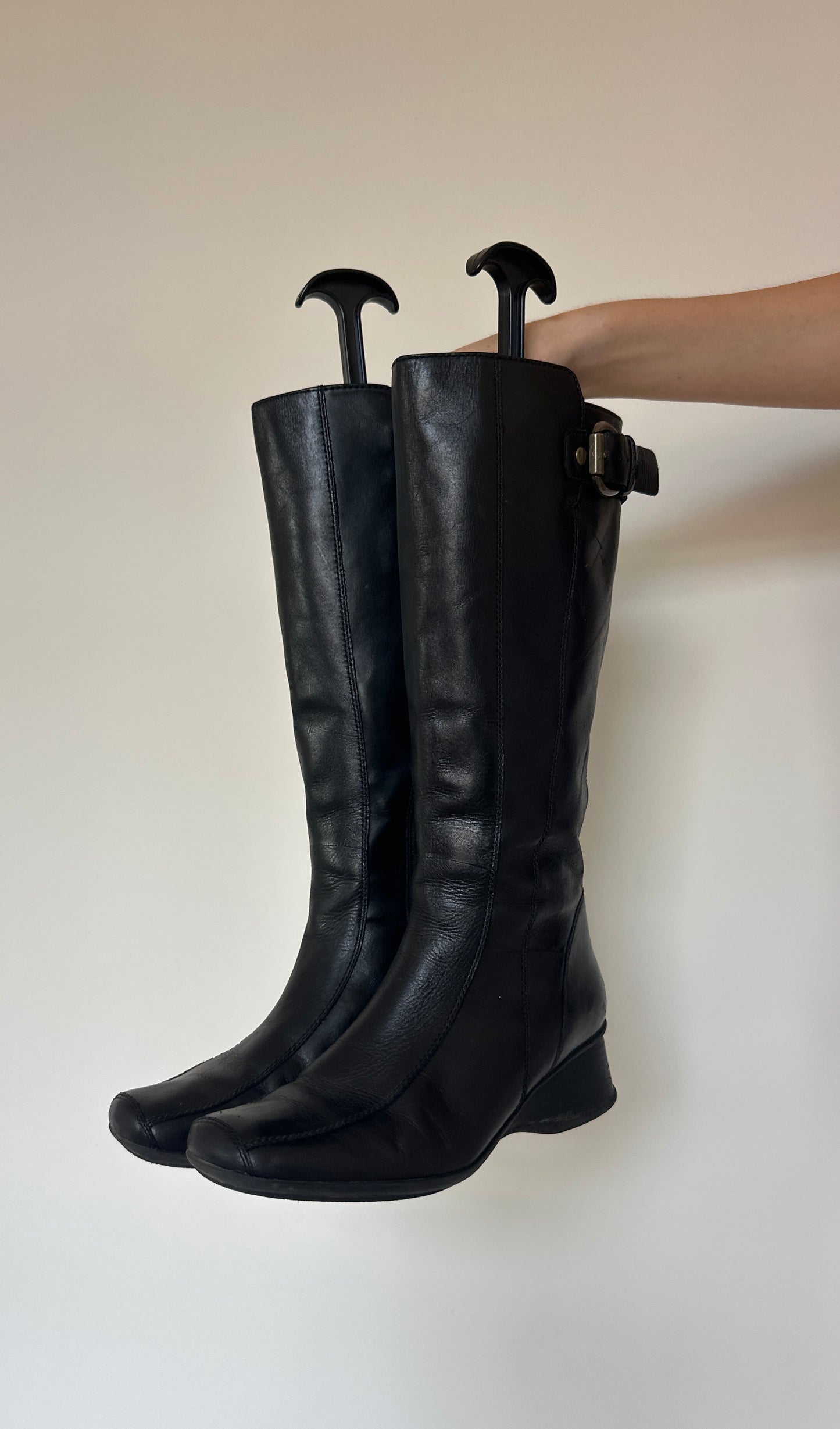 Vintage buckle leather boots