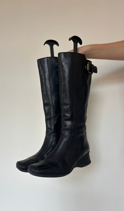 Vintage buckle leather boots