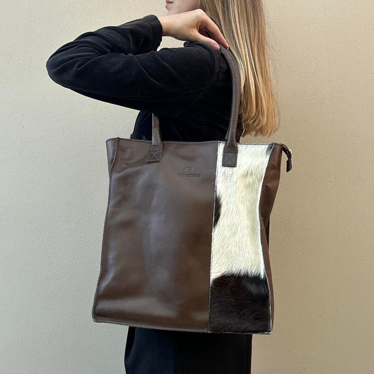 Vintage 90s brown cow hide bag